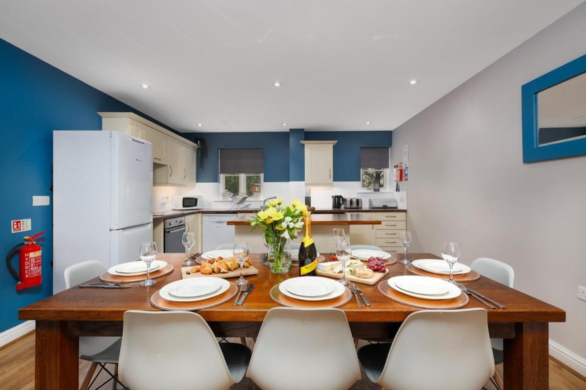 Hassop Cottage - Darwin Lake Holiday Village Матлок Екстериор снимка