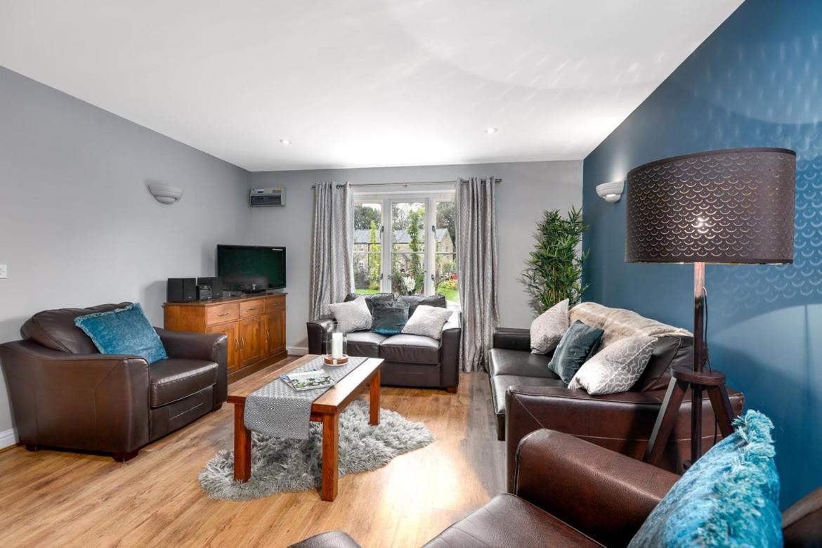 Hassop Cottage - Darwin Lake Holiday Village Матлок Екстериор снимка